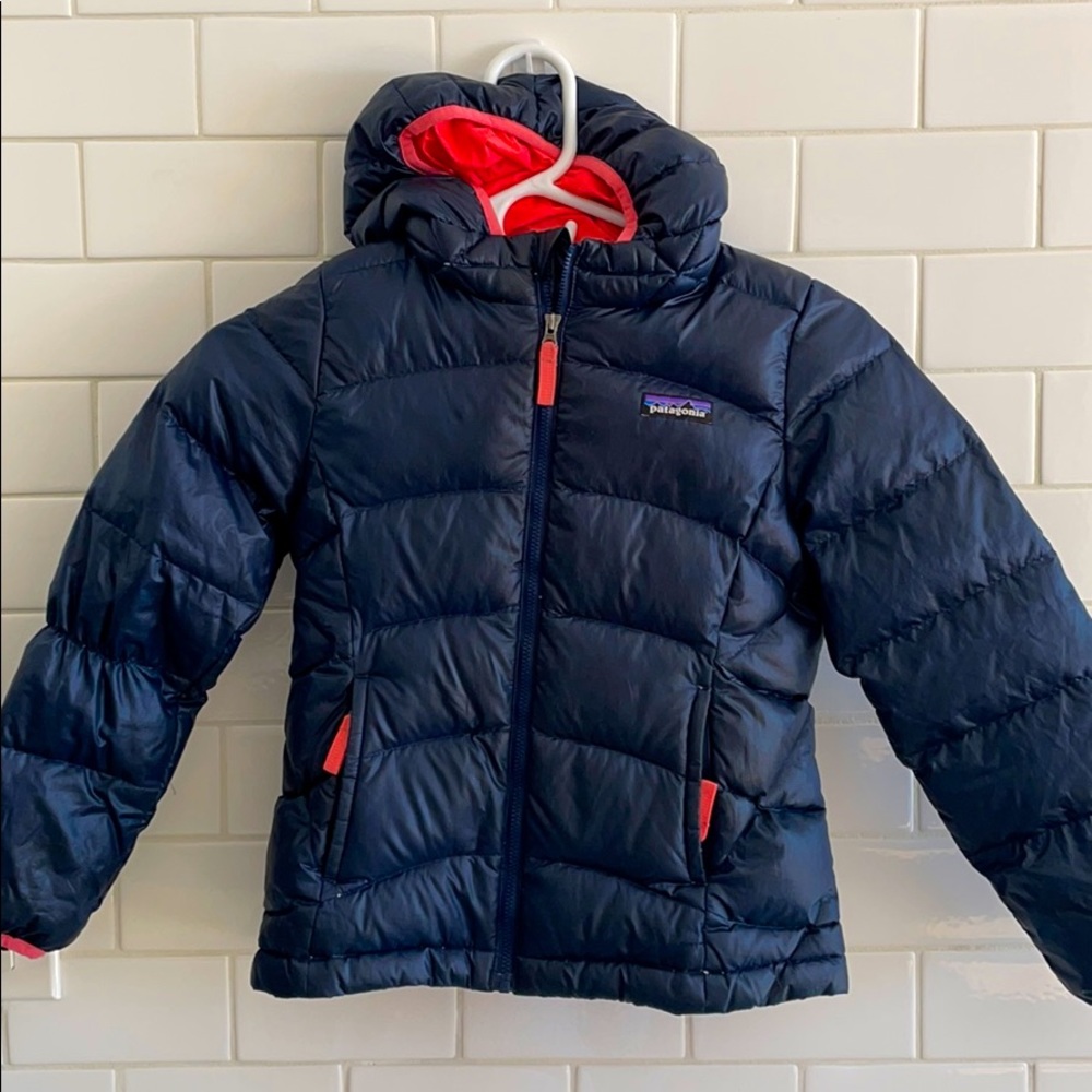 Girls Patagonia Down Sweater Coat. Size 5-6.